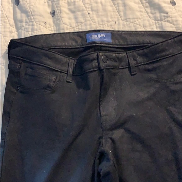 Old Navy Rockstar Mid-Rise - Picture 2 of 3